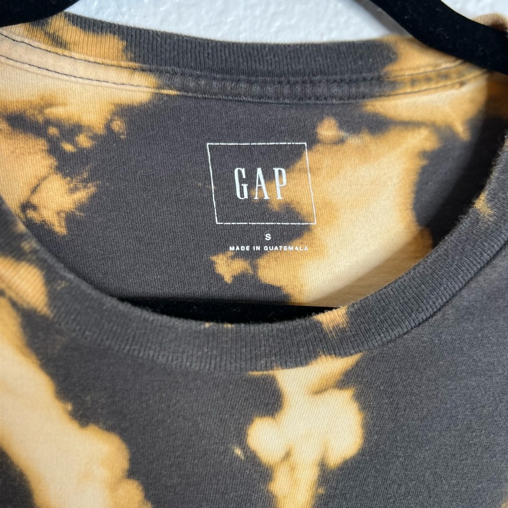DIY Bleach Dyed Gap Nirvana Graphic Tee - Picture 5 of 8
